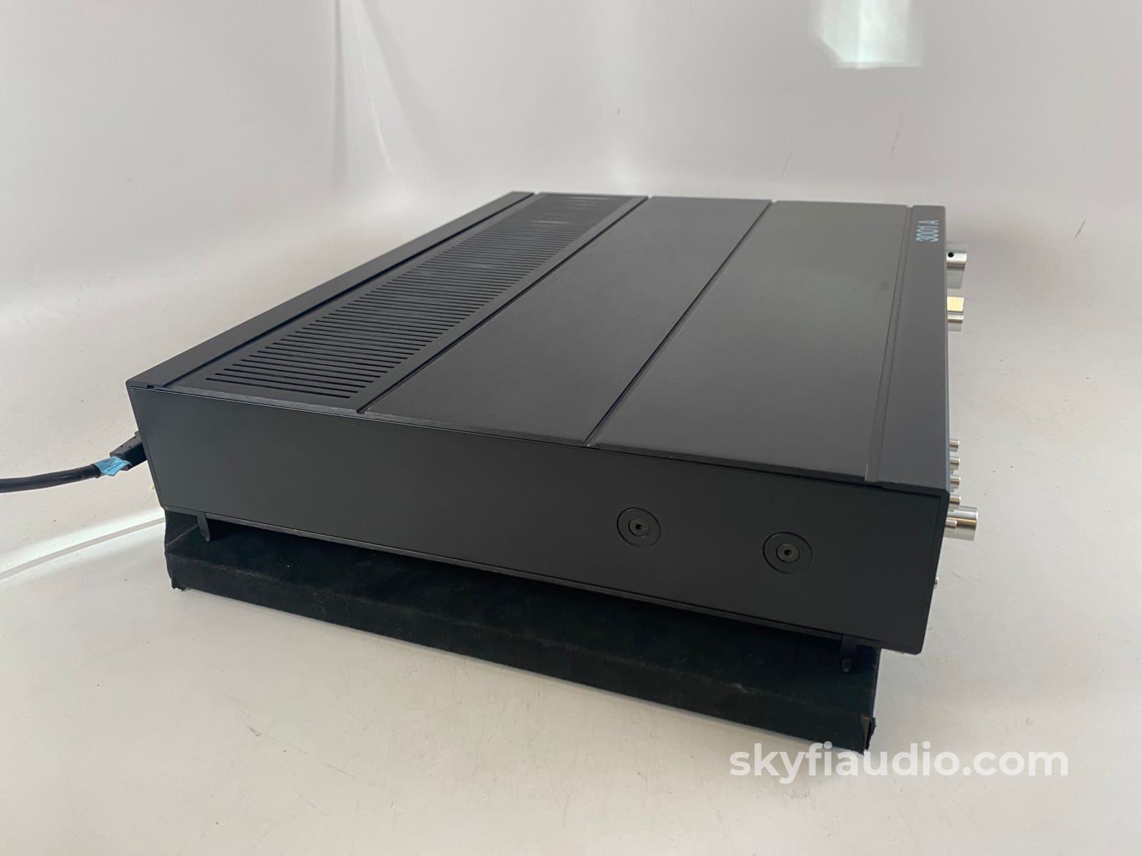 Tandberg 3001A Analog Tuner - Top 5 Tuners Of All Time