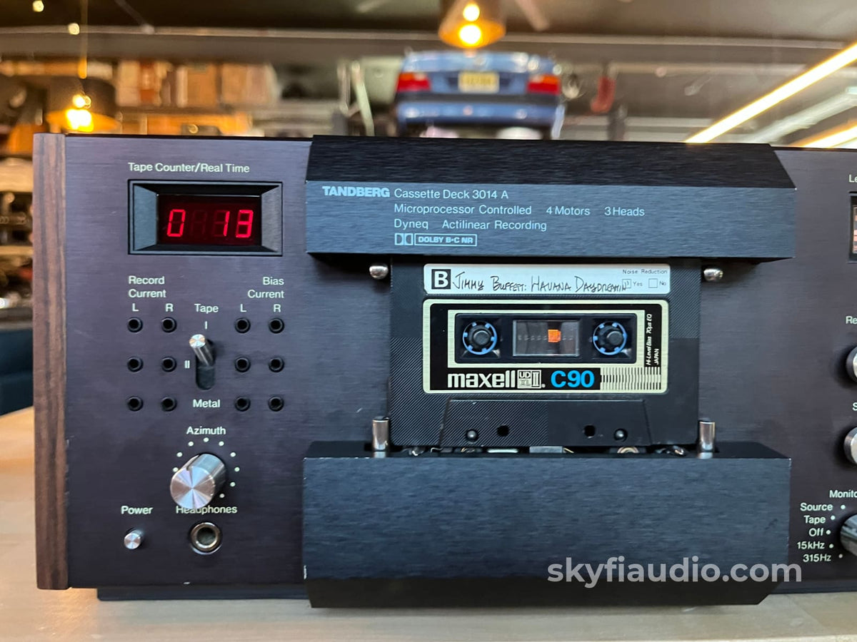 Tandberg 3014A Vintage Cassette deck - Minty Tape Deck