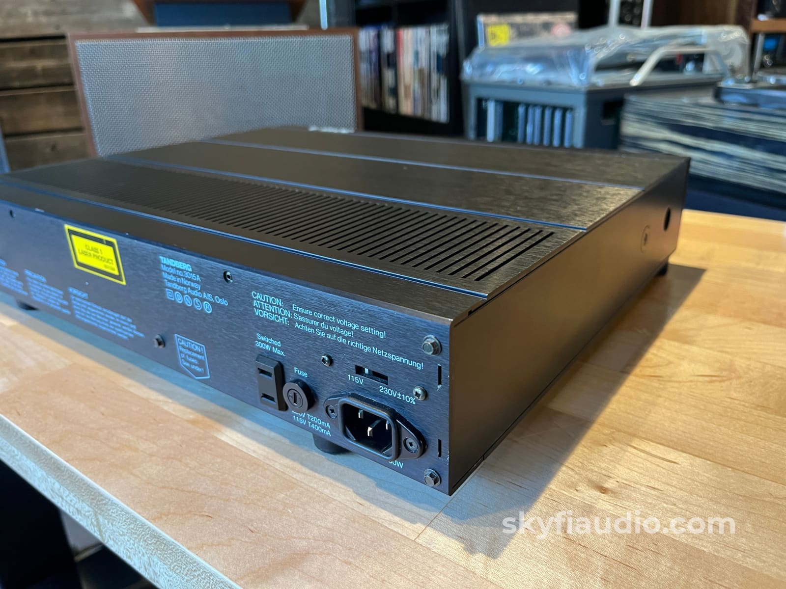 Tandberg 3015A Vintage 16-bit CD Player - Serviced W/Remote - CD + Digital