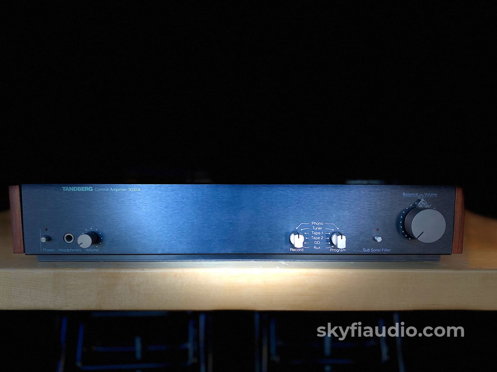 Tandberg 3018 Analog Vintage Preamp - Super Rare And Collectible Preamplifier