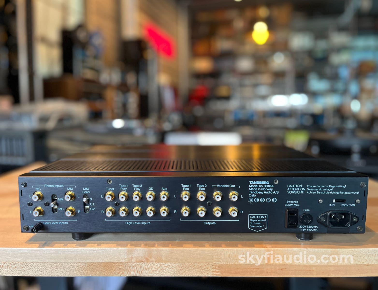 Tandberg 3018A Vintage Preamplifier - Flagship Model - Preamplifier