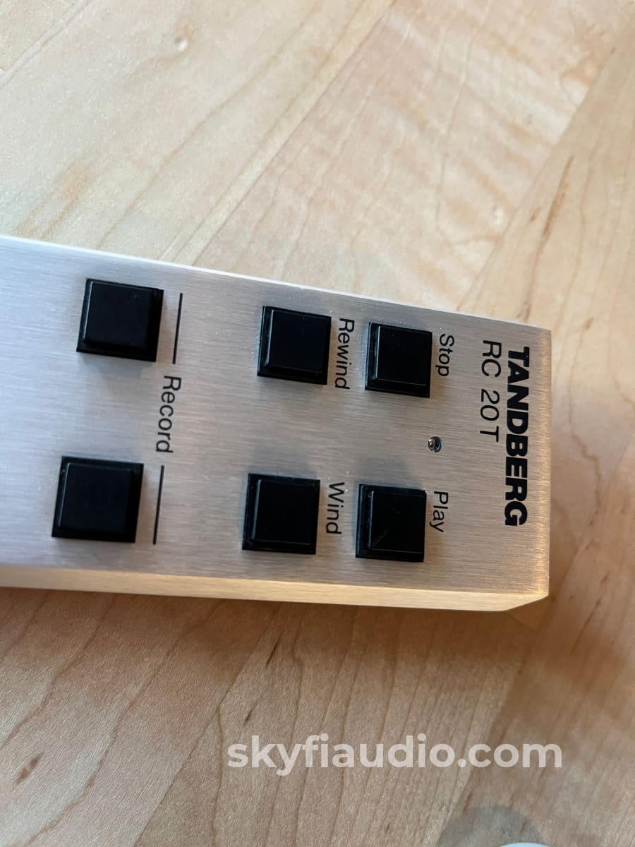 Tandberg RC-20T/R Remote and Receiver Kit Accessory