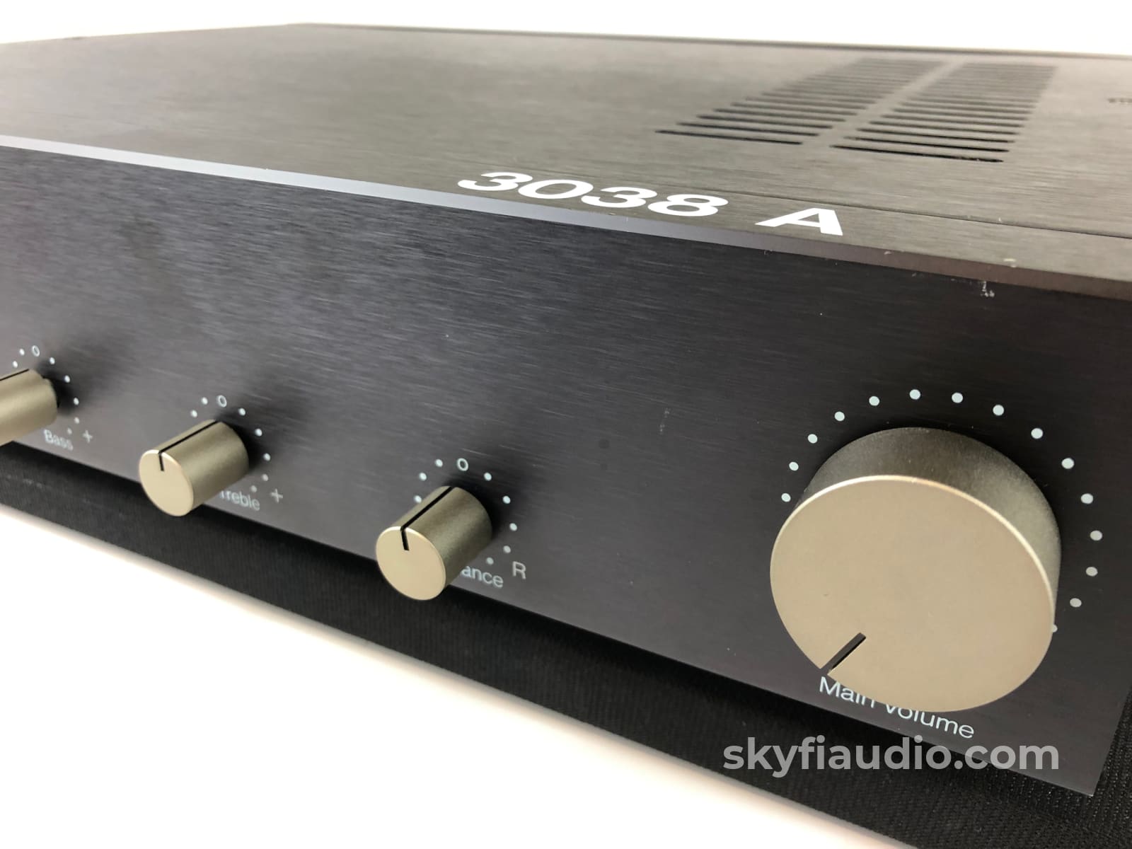 Tandberg Tca-3038A Solid State Preamp With Phono Made In Norway Preamplifier