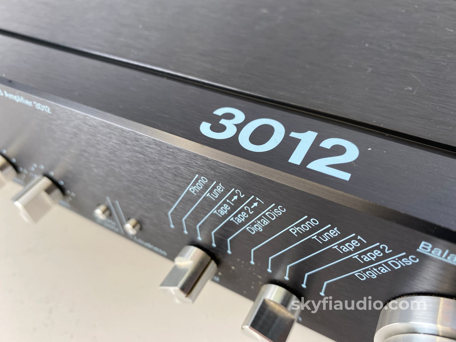 Tandberg Tia 3012 Integrated Amplifier With Phono Input