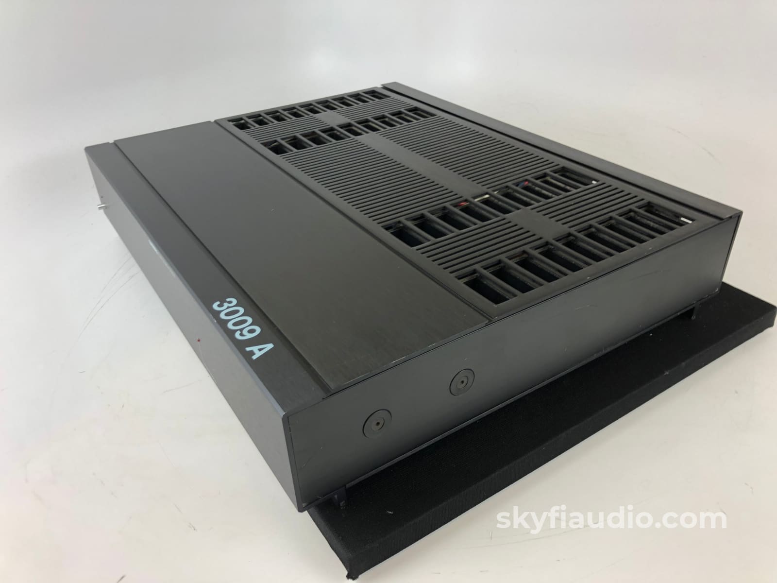 Tandberg Tpa-3009A Mono Solid State Amplifier Class-A Rare Made In Norway 120/220V