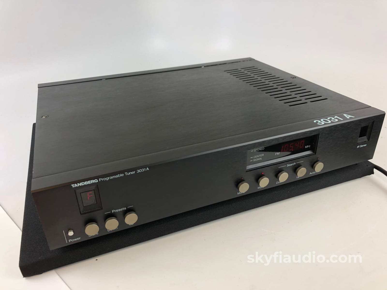 Tandberg Tpt-3031A Digital Tuner With Original Manual