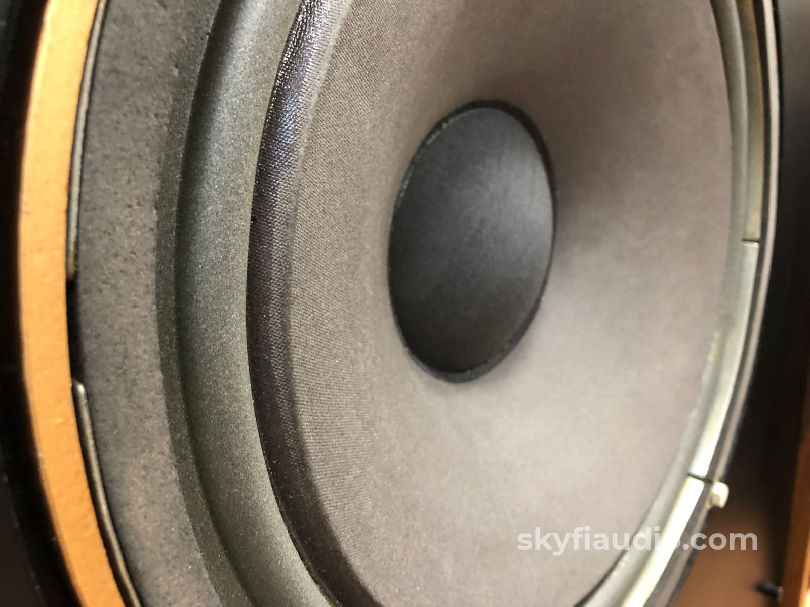 Tannoy Arden Vintage Speakers With 15 Coaxial Drivers (B)