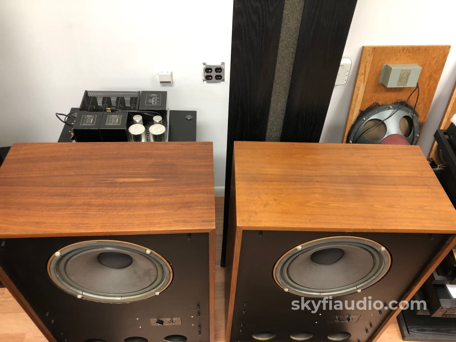 Tannoy Arden Vintage Speakers With 15 Coaxial Drivers (B)