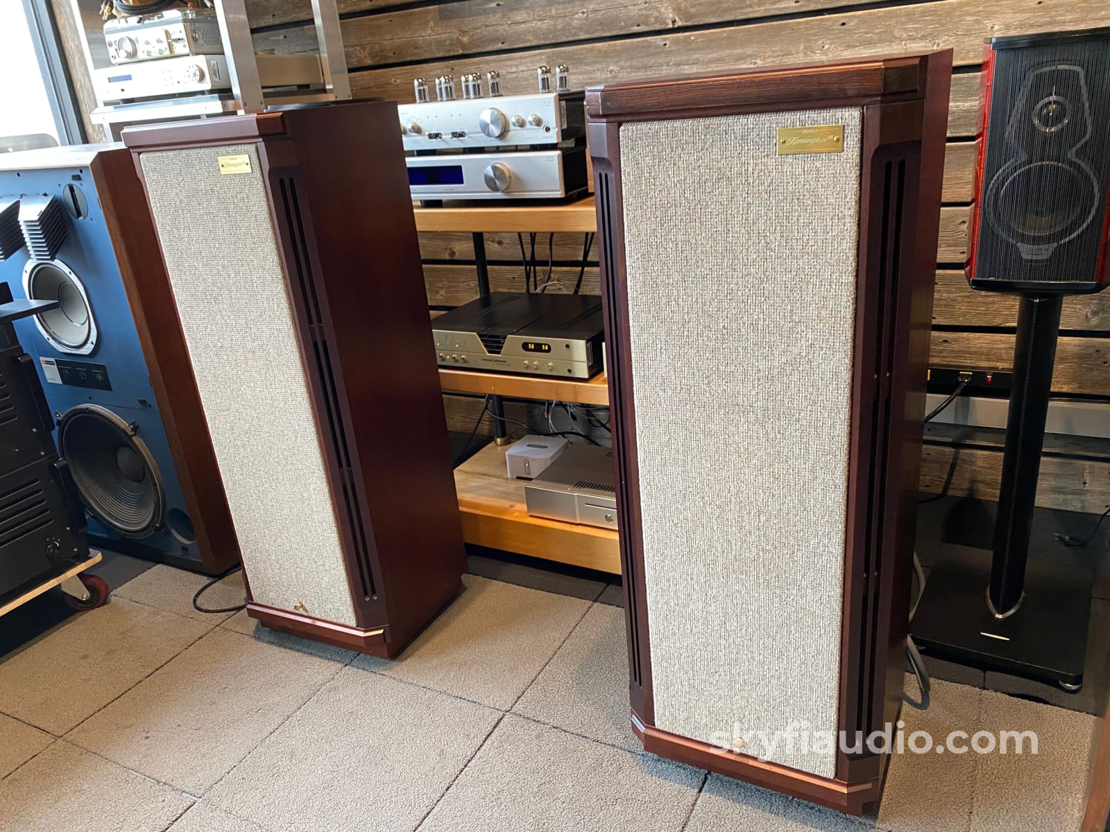 Tannoy Kensington Se Speakers In Mahogany - Stunning!