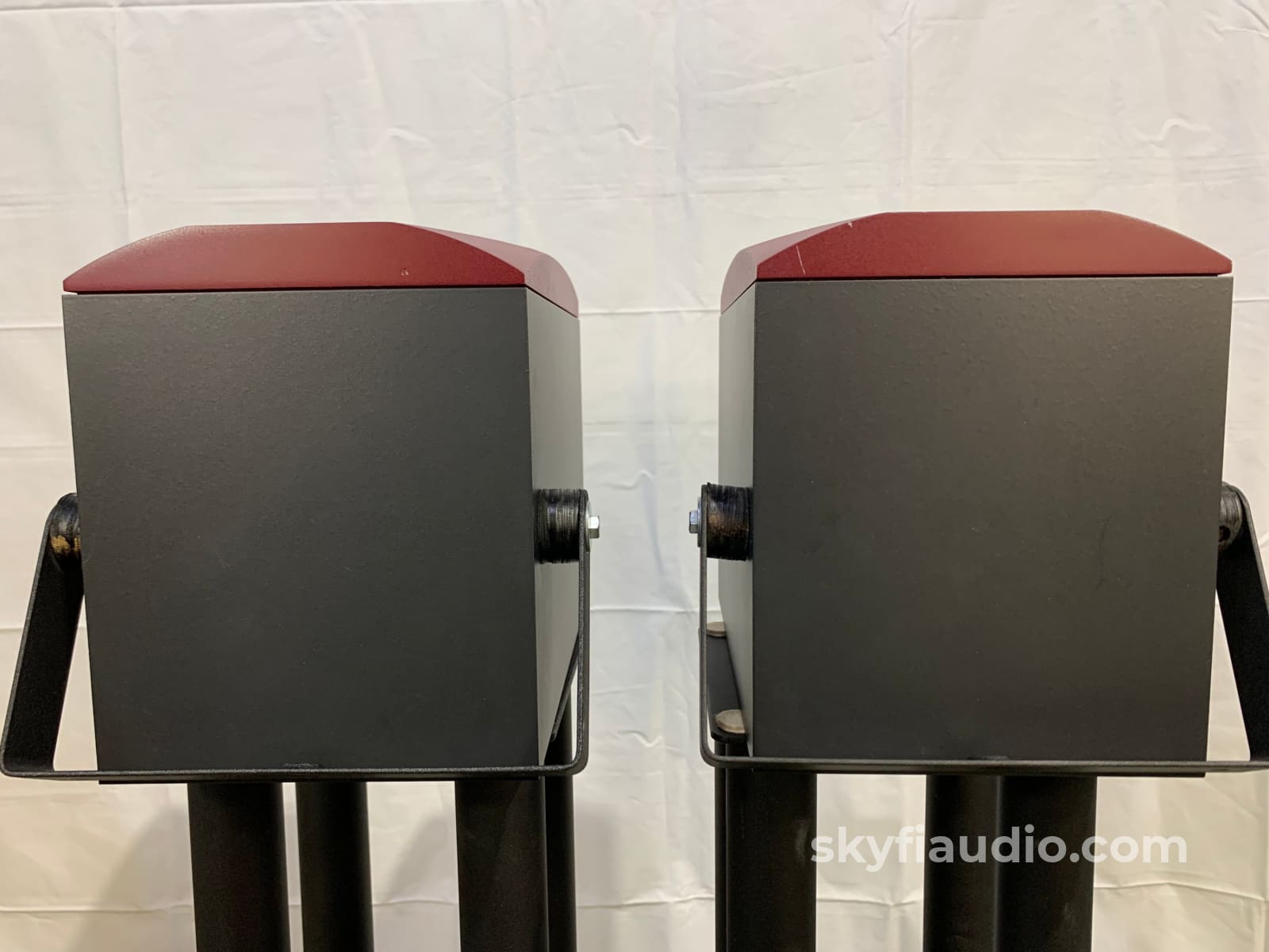 Tannoy Reveal Bookshelf Speakers