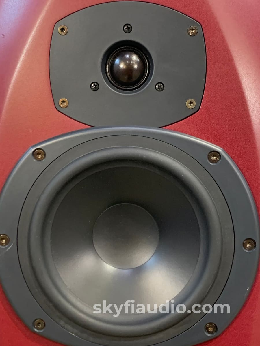Tannoy Reveal Bookshelf Speakers