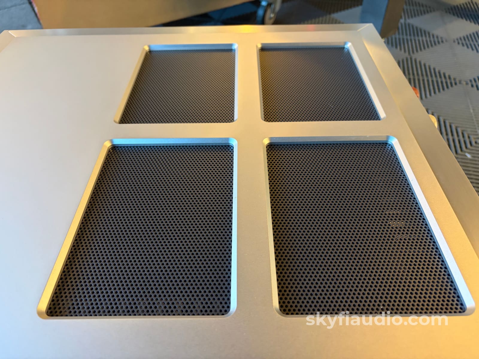 Technics SE-R1 Amplifier - Holy Grail Technics Amplifier