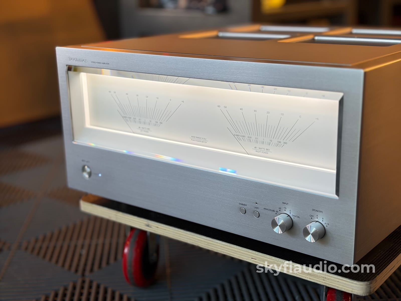 Technics SE-R1 Amplifier - Holy Grail Technics Amplifier