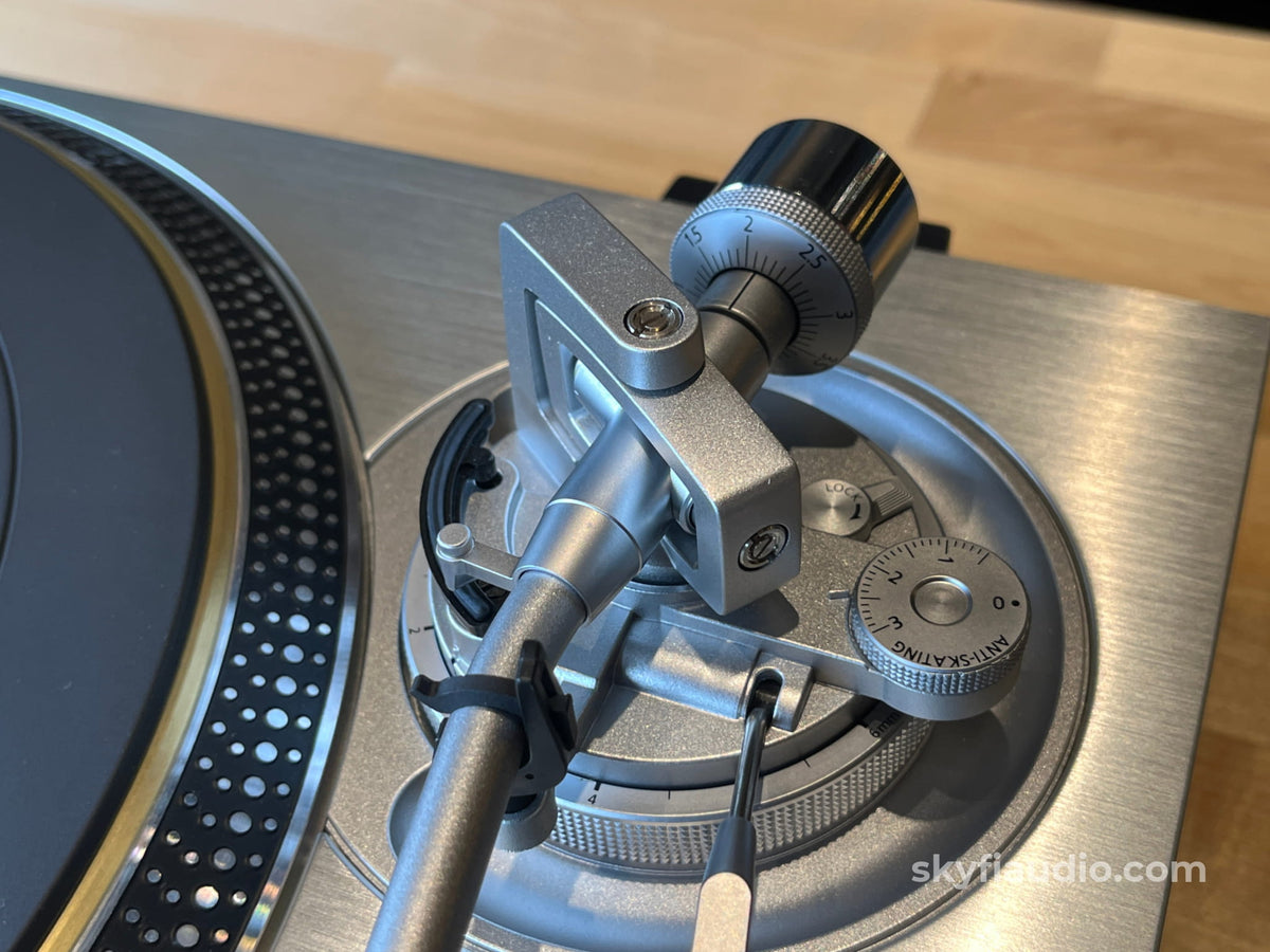 Technics SL-1200G Turntable with New Lyra Delos Cartridge + Kimber TAK-CU - Pre-Loved - Turntable