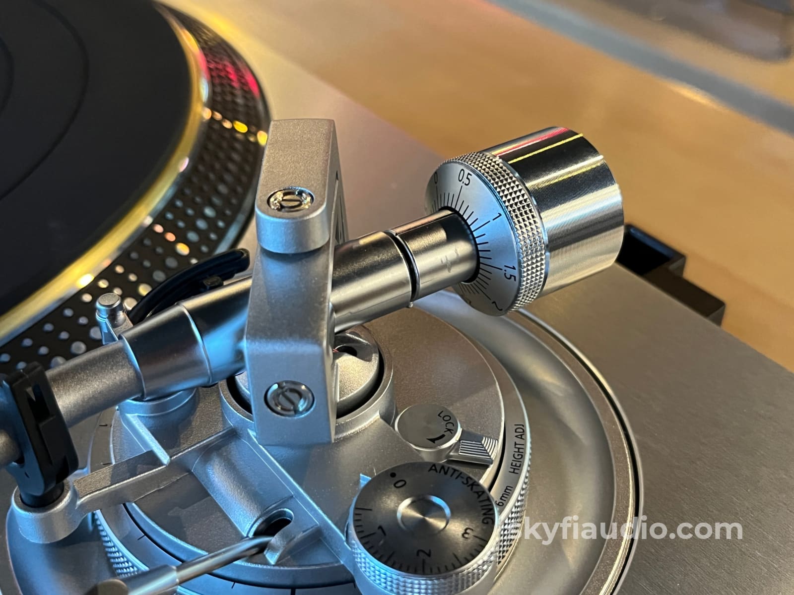 Technics Sl-1200G Turntable W/ Lyra Delos - Pre-Loved - Turntable