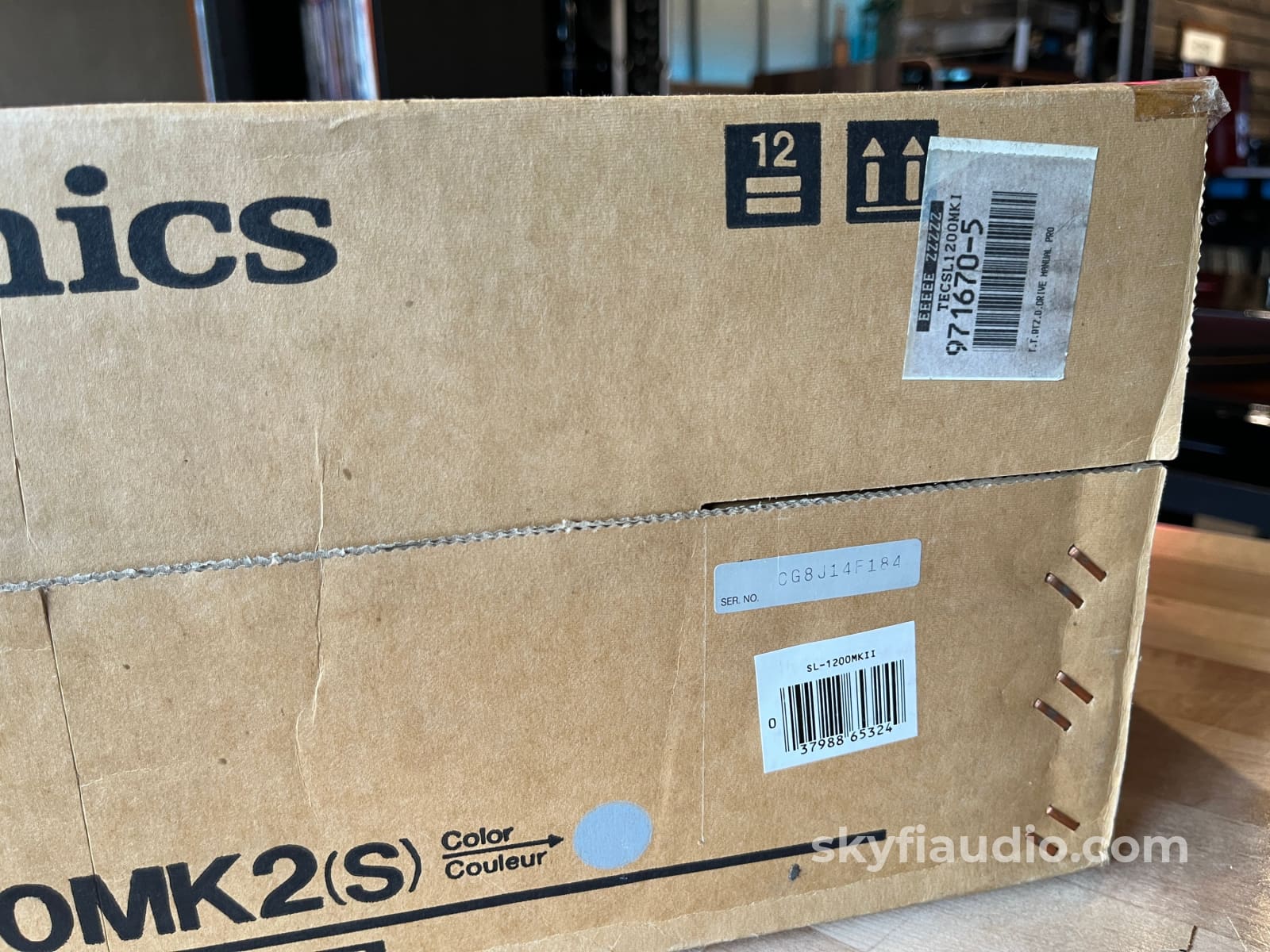 Technics SL-1200MK2 Turntable - New Old Stock (NOS) Unopened - Turntable