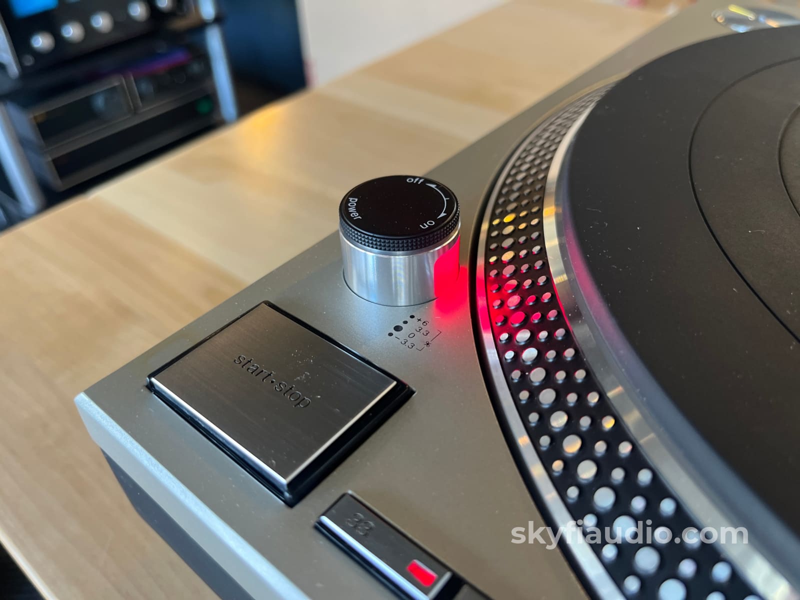 Technics SL-1200MK2 Turntable W/ Flight Case + Ortofon X40 Cartridge - Open Box - Turntable