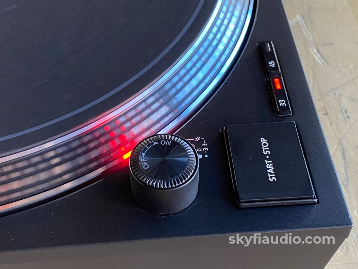 Technics Sl-1200Mk7 - Like New With New Sumiko Cartridge Turntable