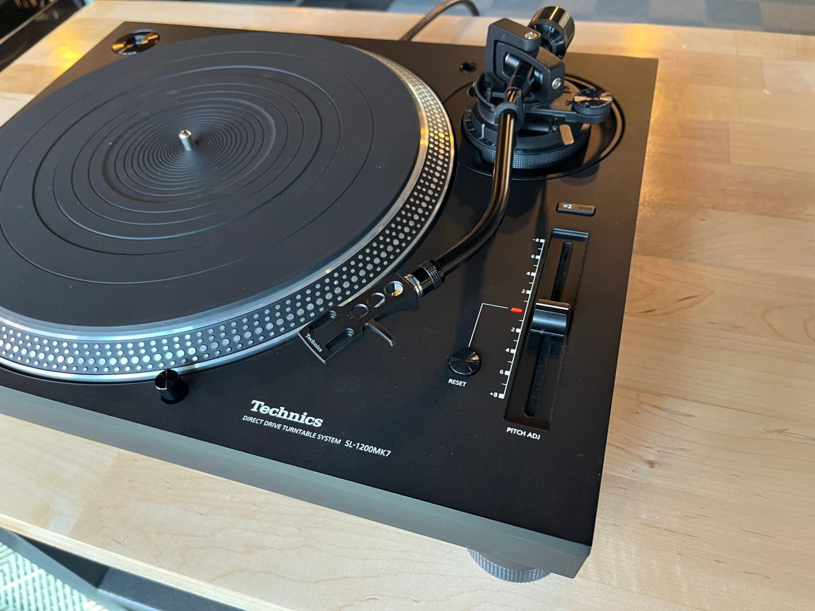 Technics SL-1200MK7 Turntable - W/ New Sumiko Songbird MC Phono Cartridge Turntable