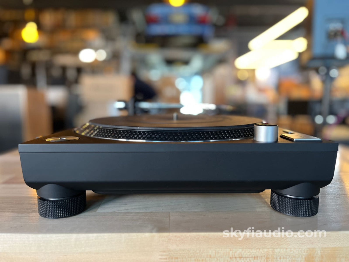 Technics SL-1210GR - Made In Japan Turntable