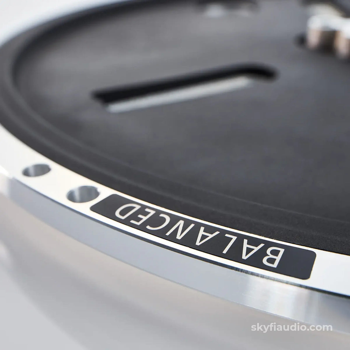 Technics Sl-1300G-S Turnable - New Release!! Turntable