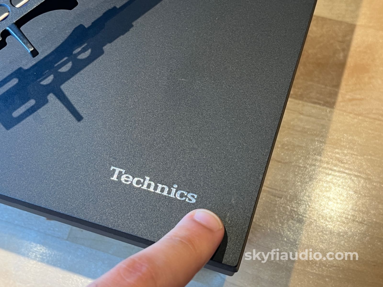 Technics SL-1300G Turntable W/ Hana MH Cartridge - Pre-Loved Turntable