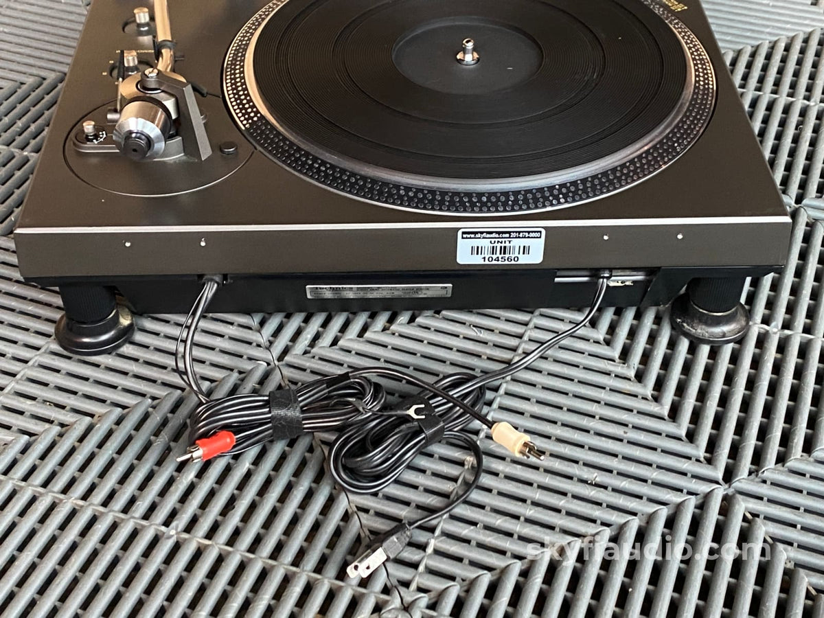 Technics Sl-1350 Semi-Automatic Turntable With New Sumiko Cartridge