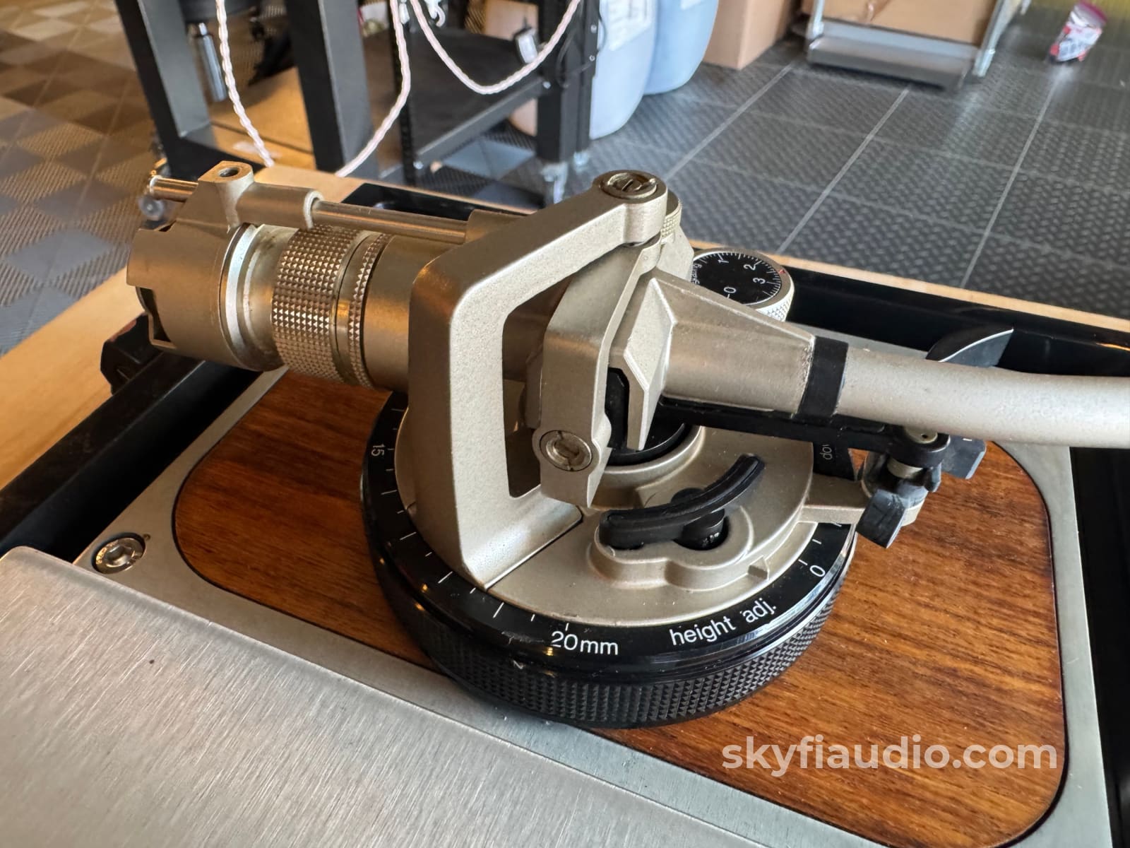 Technics SP-10MK2 Turntable - Serviced - W/ Obsidian Plinth Turntable