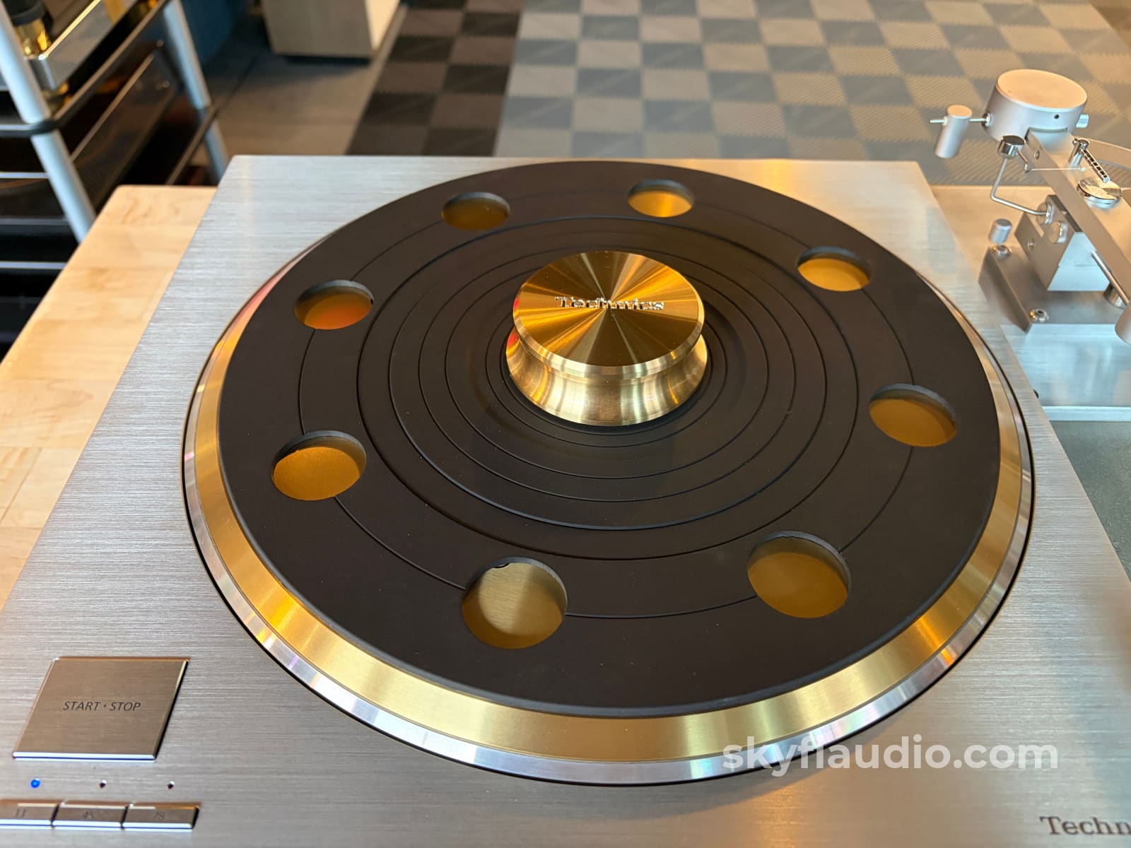 Technics SP-10R Custom Turntable - Concrete Plinth - Dynavector Tonearm Turntable