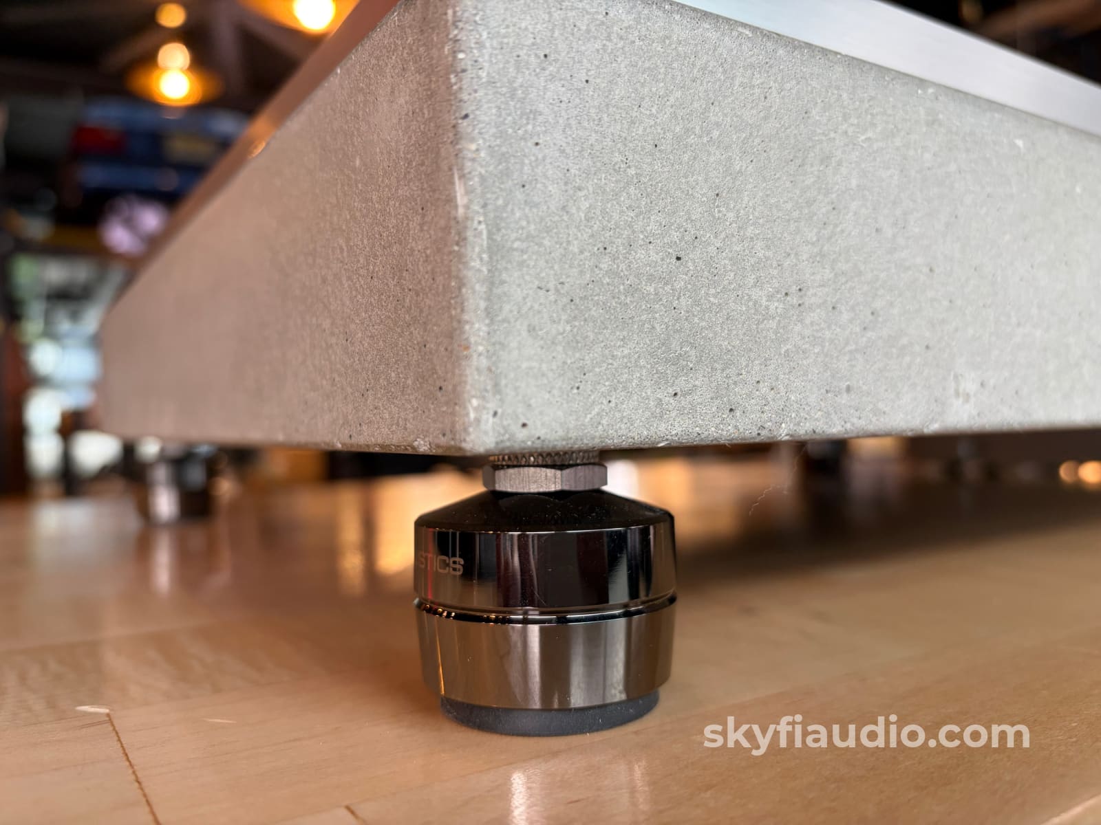 Technics SP-10R Custom Turntable - Concrete Plinth - Dynavector Tonearm Turntable