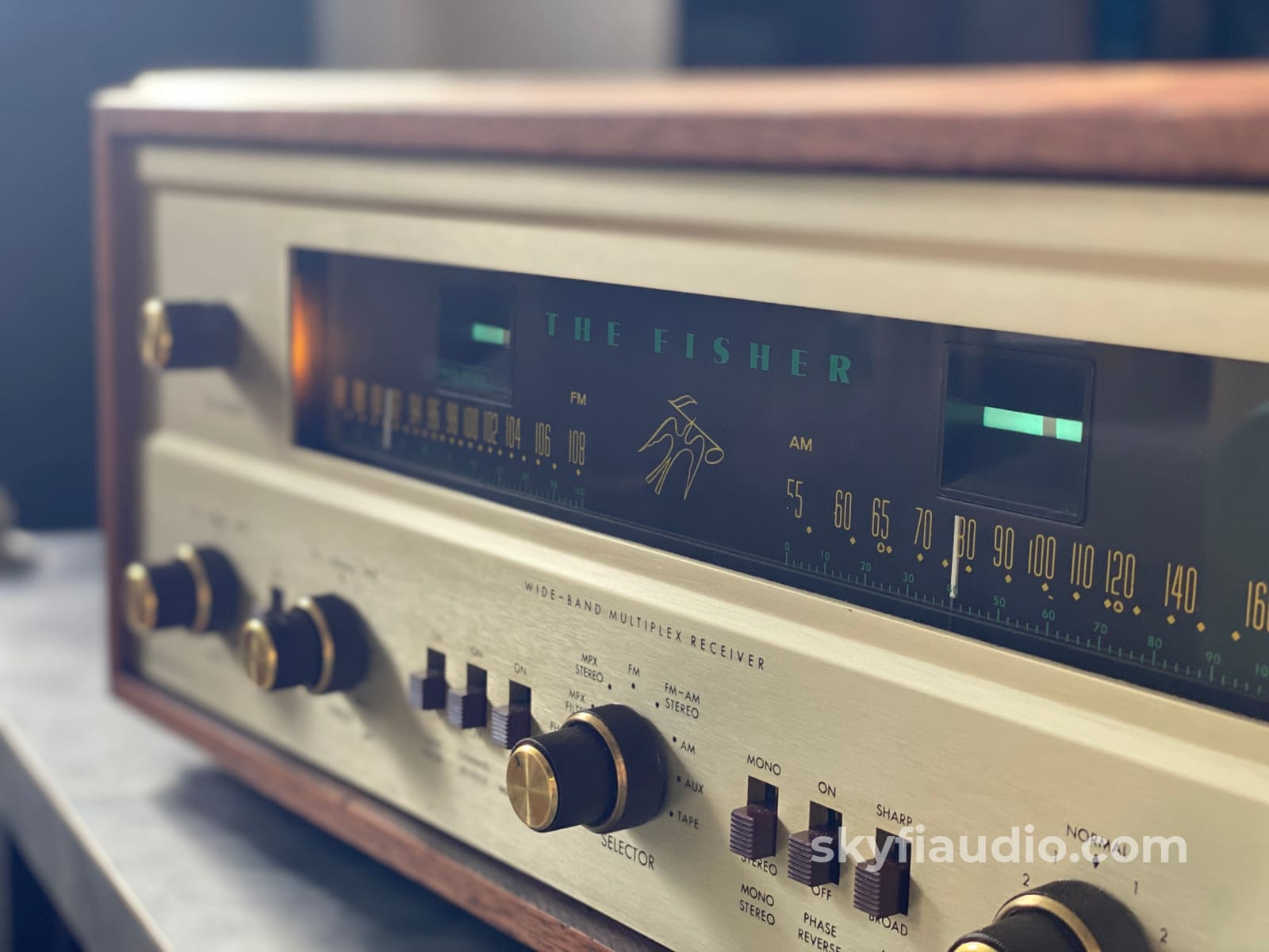 The Fisher 800-B - Fully Restored Am/Fm Tube Receiver Dual Magic Eyes! Integrated Amplifier