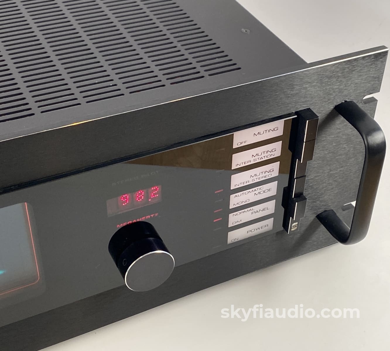 The Sequerra Model No. 1 Broadcast Monitor - Super Rare Rack Mount Studio Edition Tuner