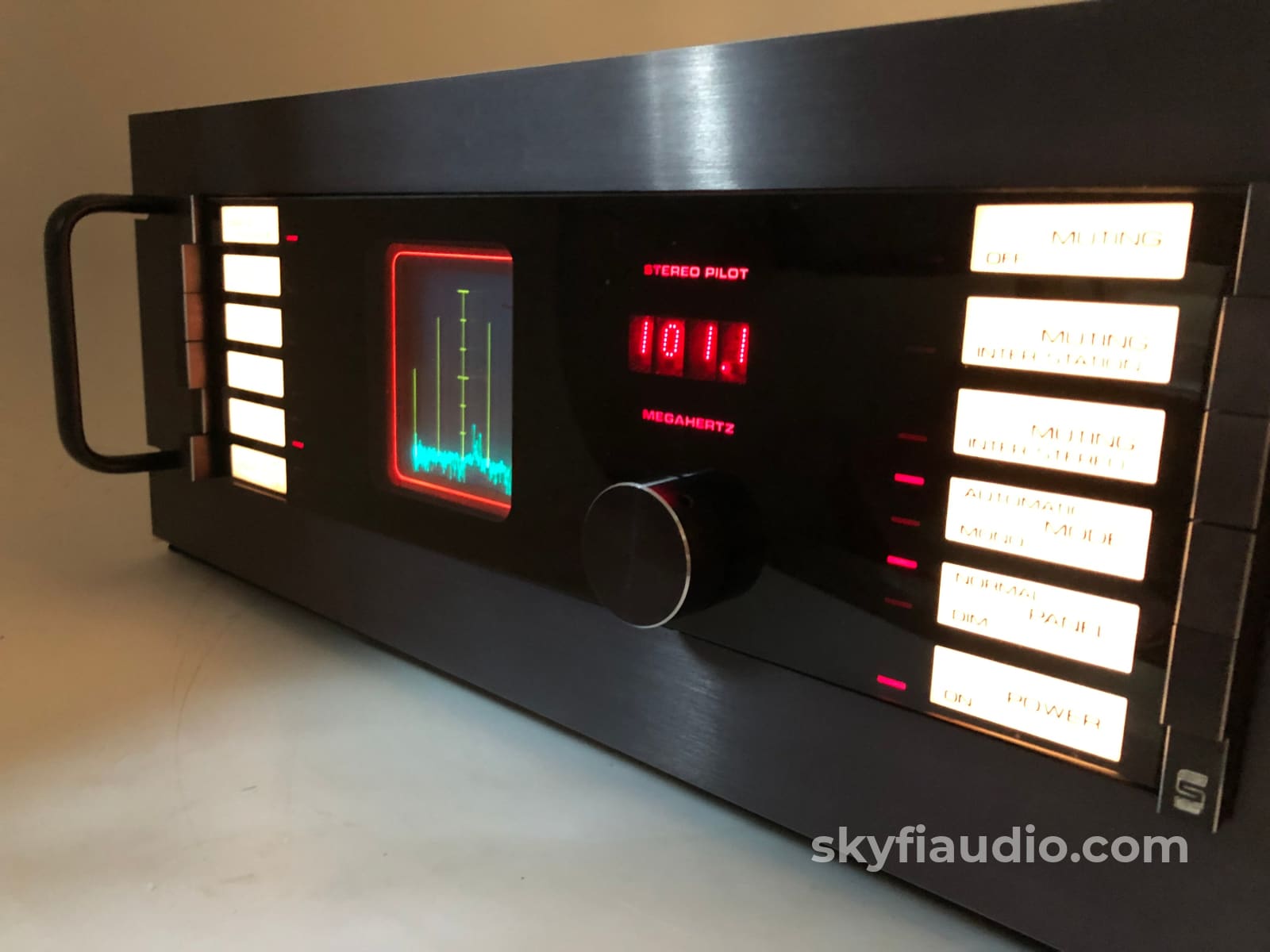 The Sequerra Model No. 1 Broadcast Monitor/Tuner - Top 3 Ever Made! Complete Your Collection Tuner