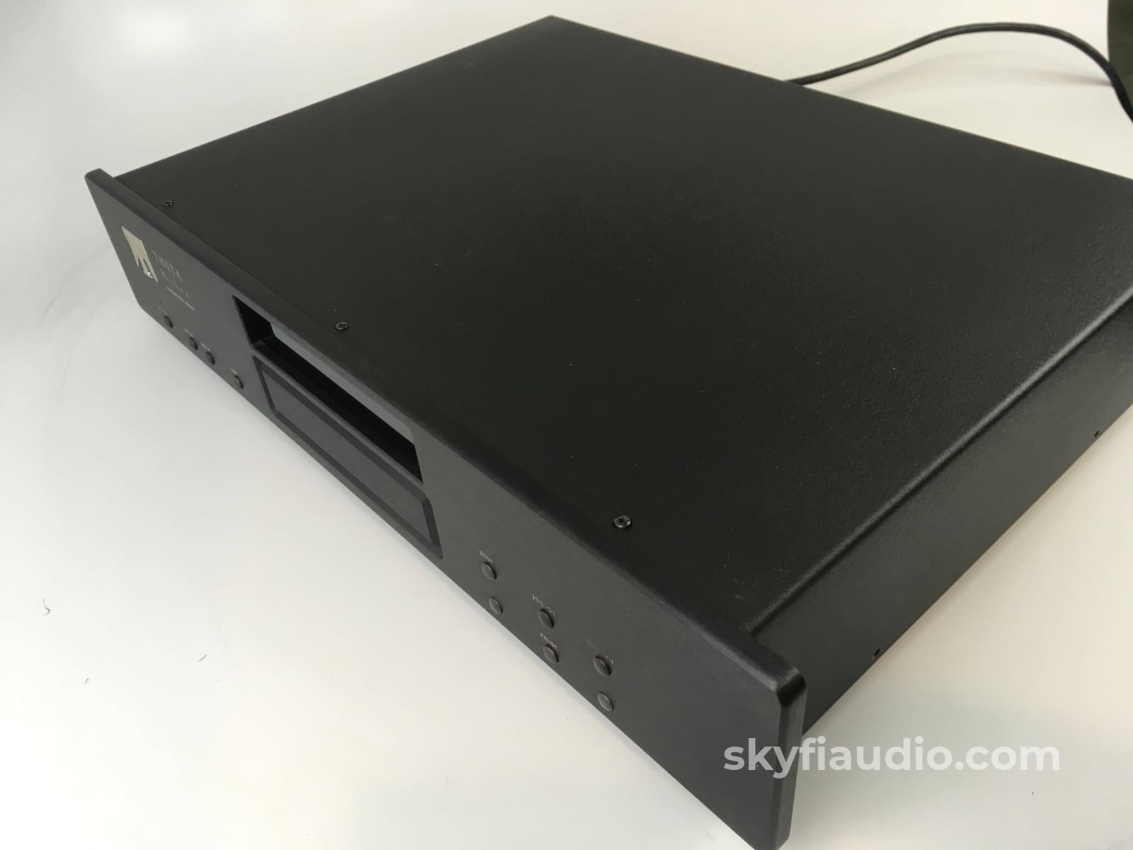 Theta Miles Cd Player With Inverted Platter System + Digital