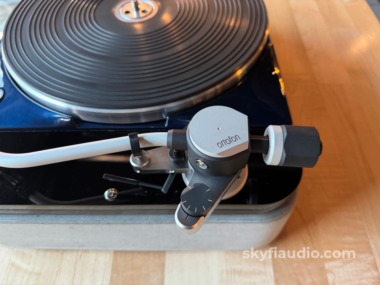 Thorens TD-124 Turntable W/ - Concrete Plinth and New Lyra Delos MC Phono Cartridge Turntable