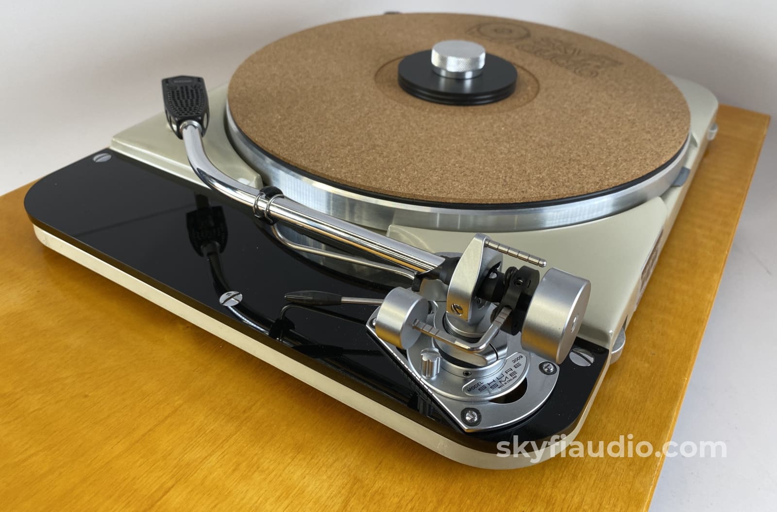 Thorens Td-124 With Custom Solid Wood Plinth And Sme3009 Tonearm Turntable