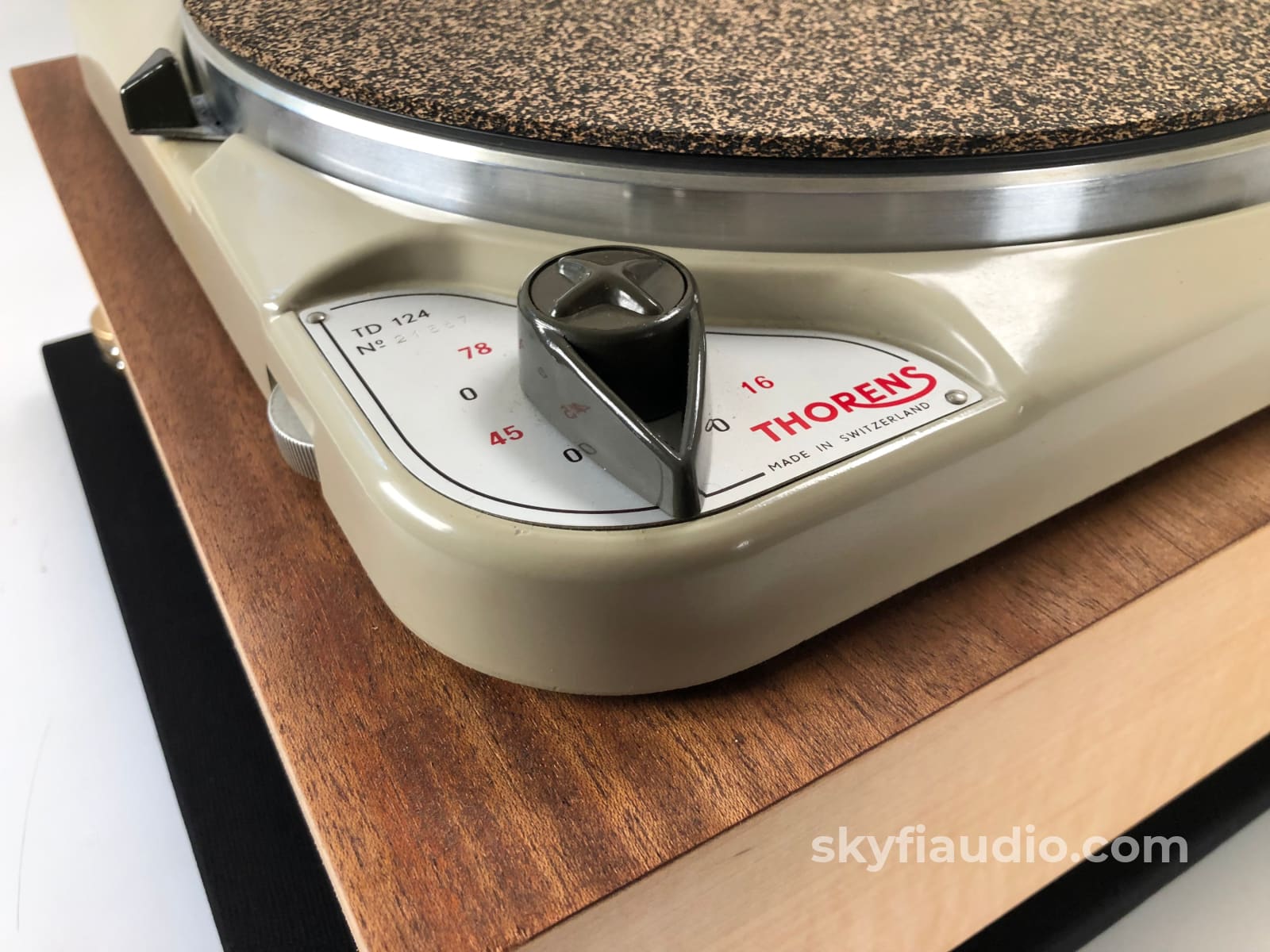 Thorens Td-124 With Plinth And Restored Sme3009 - Completely Customizable Turntable