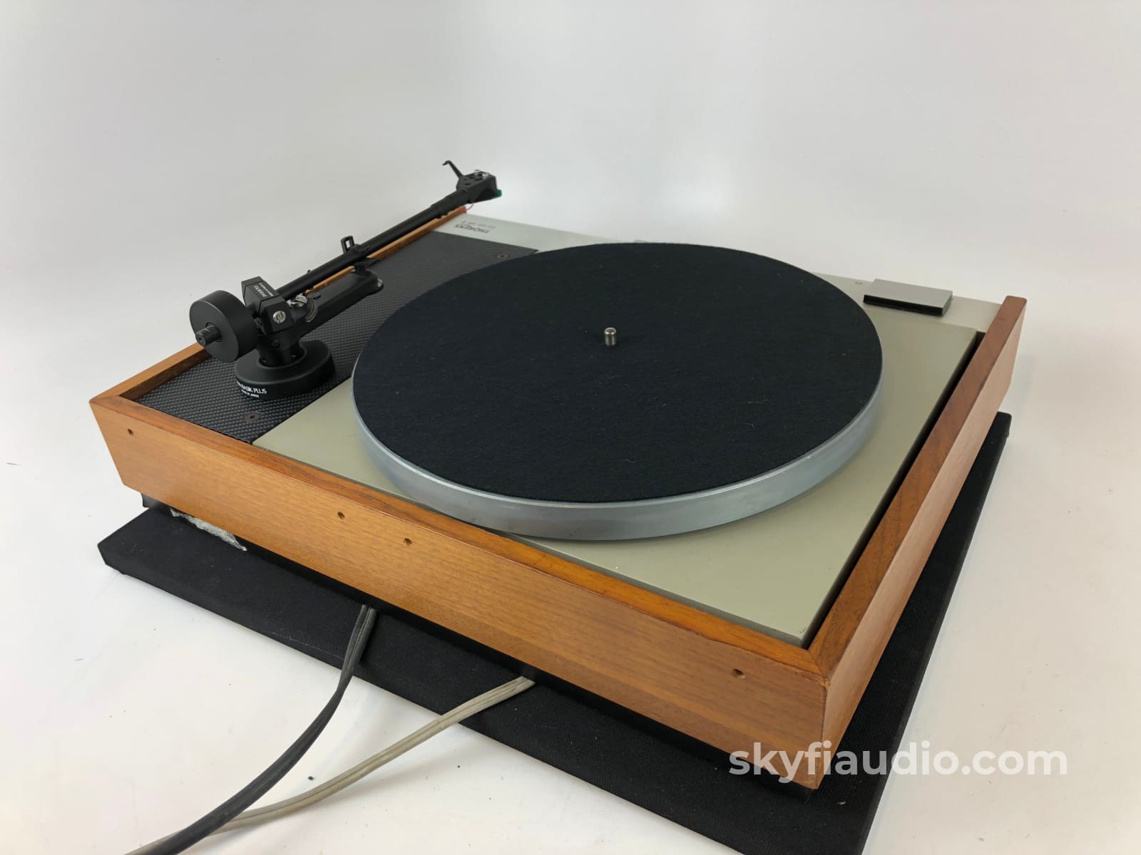 Thorens Td-125 Mkii With Linn Tonearm And New Sumiko Cartridge Turntable