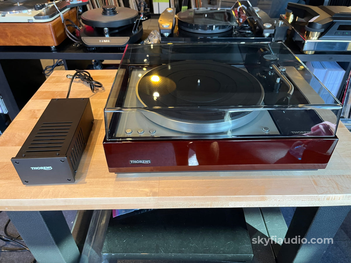 Thorens TD 1601 Turntable W/ New Hana ML Cartridge - Open Box - Turntable