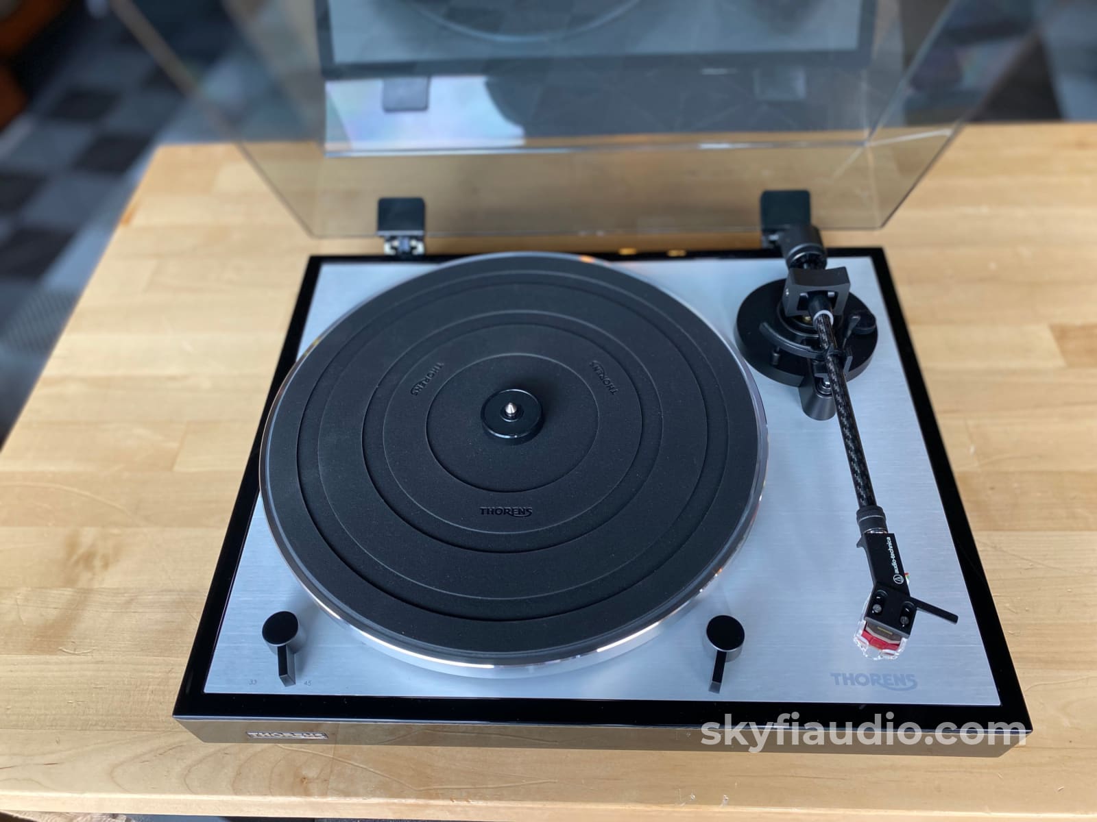 Thorens Td 402 Dd Semi-Automatic Turntable With Audio Technica At33Ev