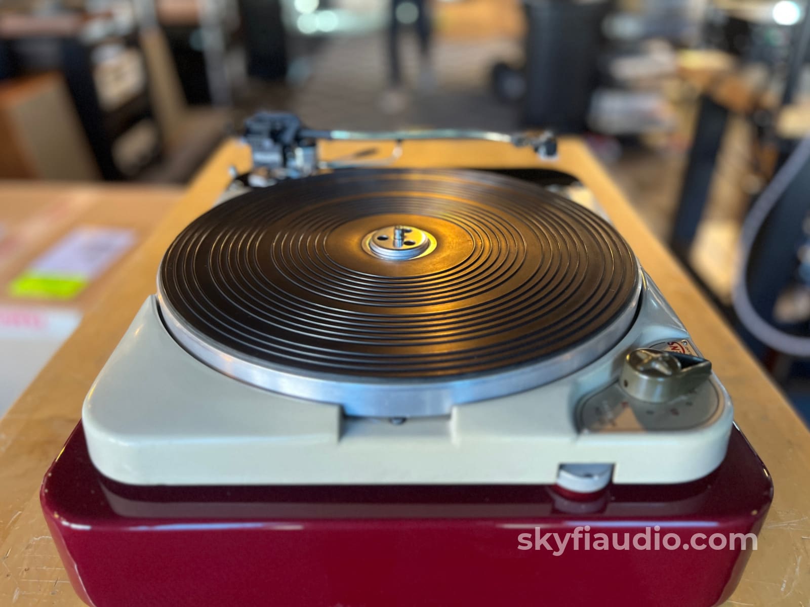 Thorens Td124 Turntable - Customized And Calibrated W/ Hana Sh (Mc) Cartridge
