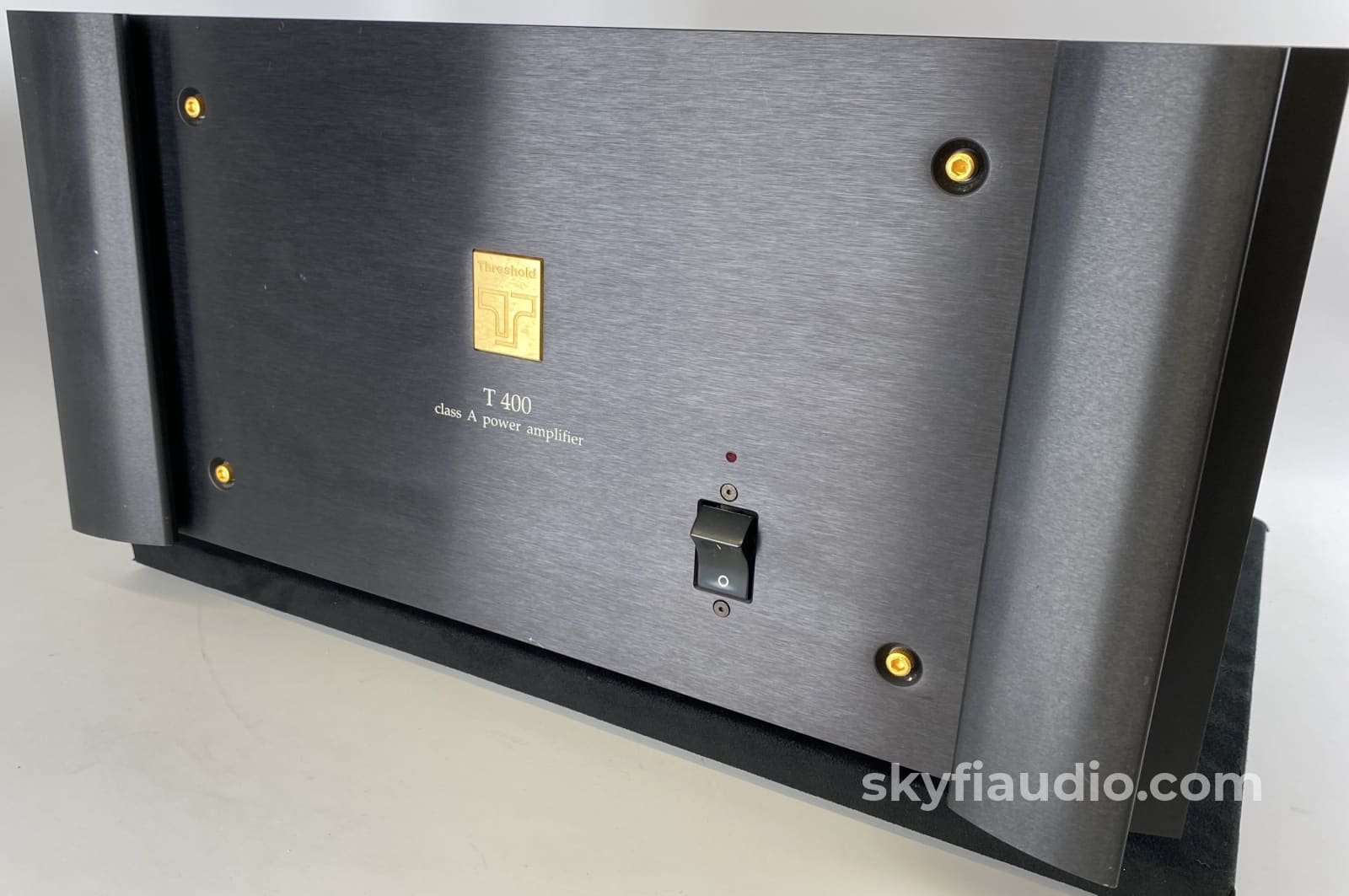 Threshold T-400 Almost Vintage Amplifier - Pure Class A Power