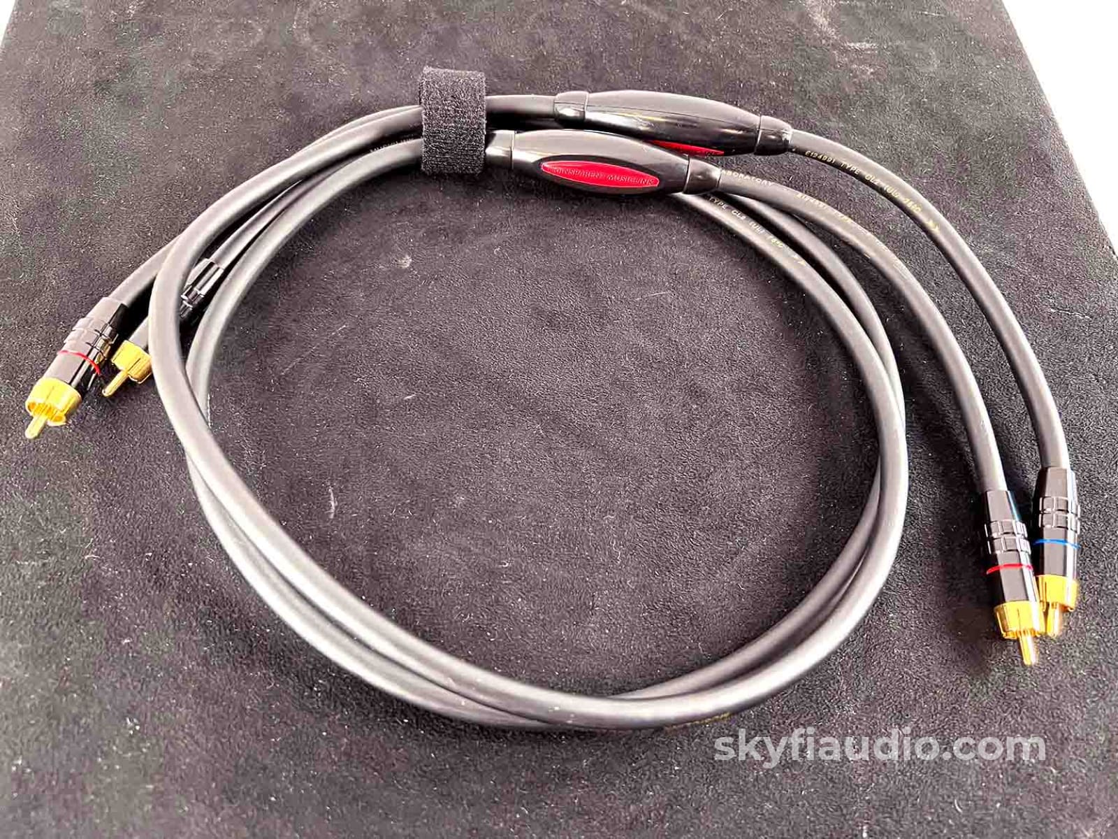 Transparent Musiclink Rca Interconnects (Pair) - 1M Cables