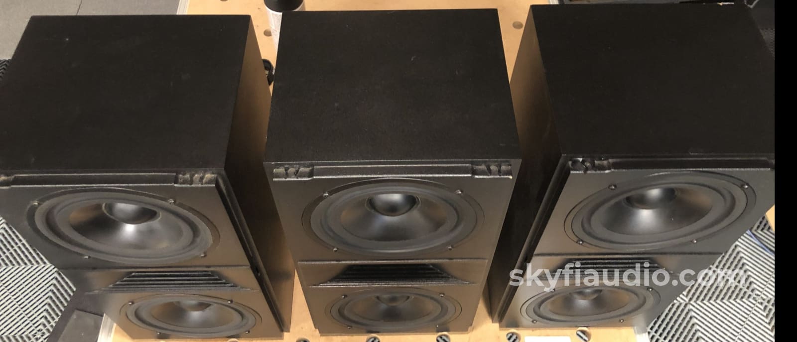 Triad Home Cinema Classic Lcr Speakers - Thx Rated