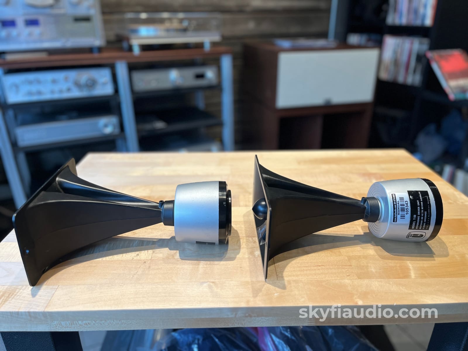 University Sound H600 Horn Speaker Driver Pair Speakers