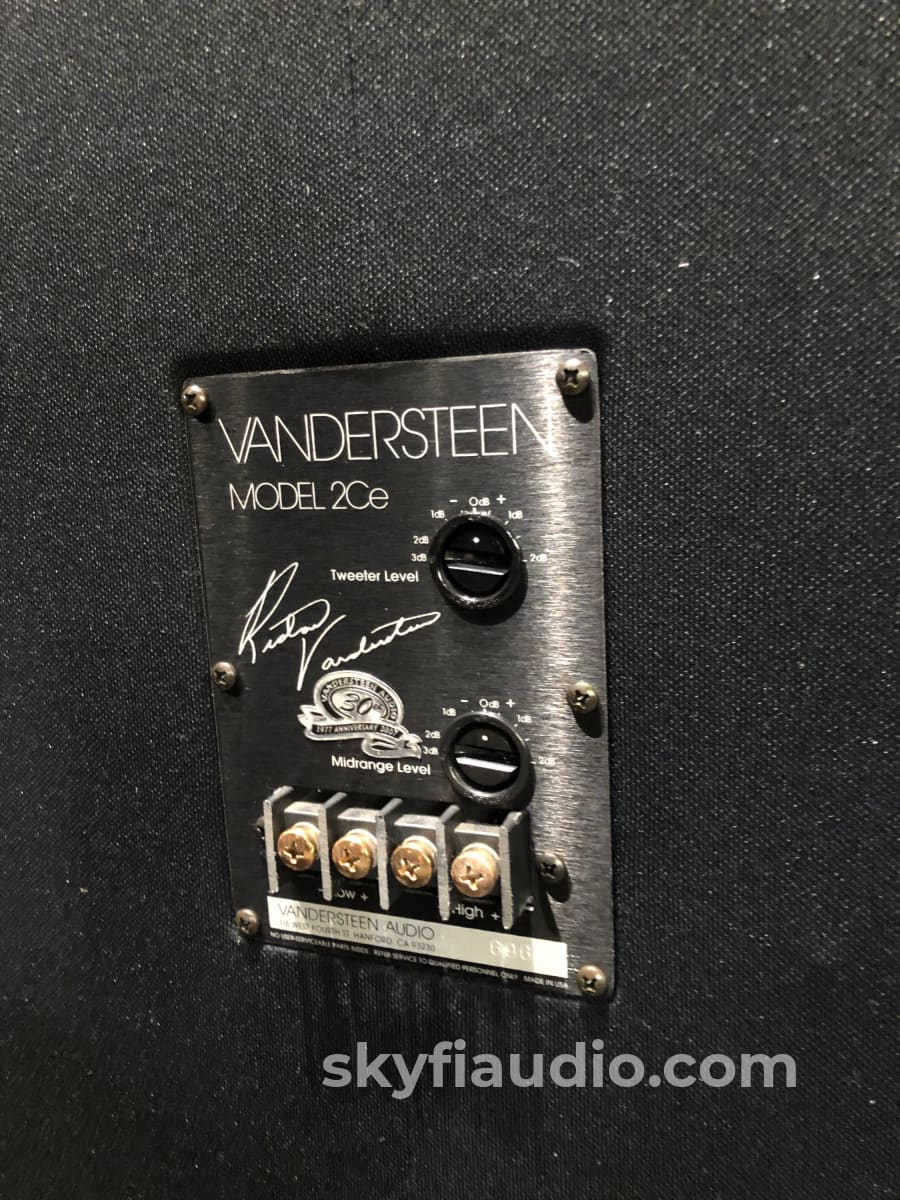 Vandersteen Model 2Ce Signature Ii 30Th Anniversary Speakers With Sound Anchor Stands