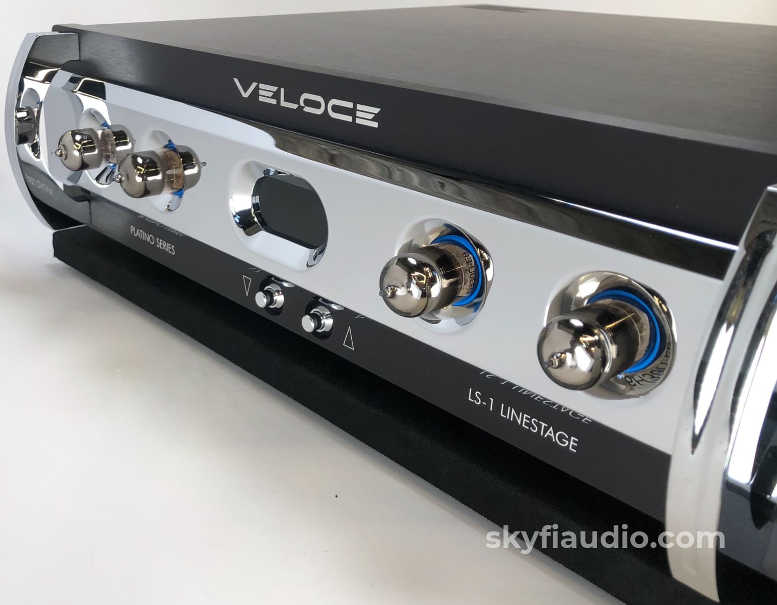 Veloce Audio - Lithio Series Ls-1 Line Stage Tube Preamplifier With Smartsupply Battery Power