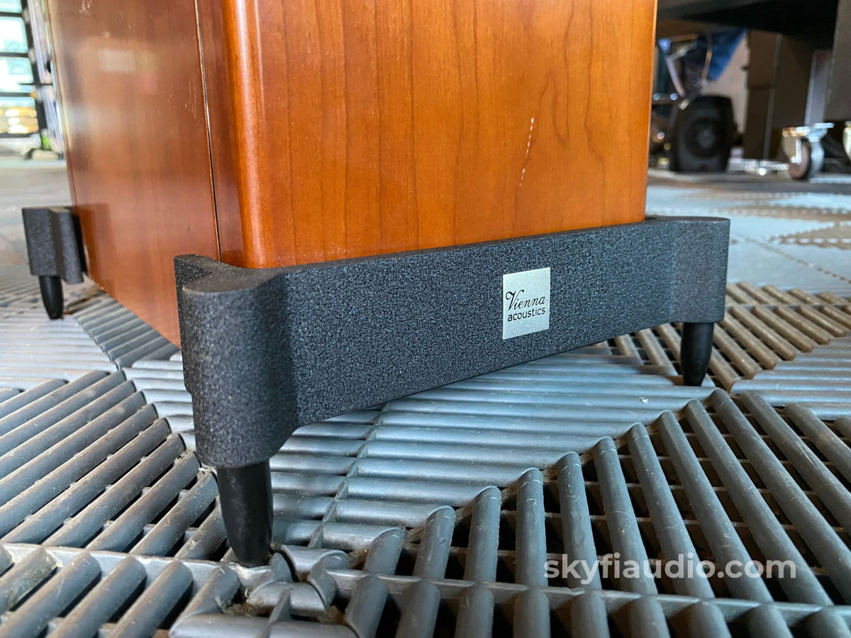Vienna Acoustics Mozart Grand Speakers In Cherry Reczhufeta7Kaa1Dd
