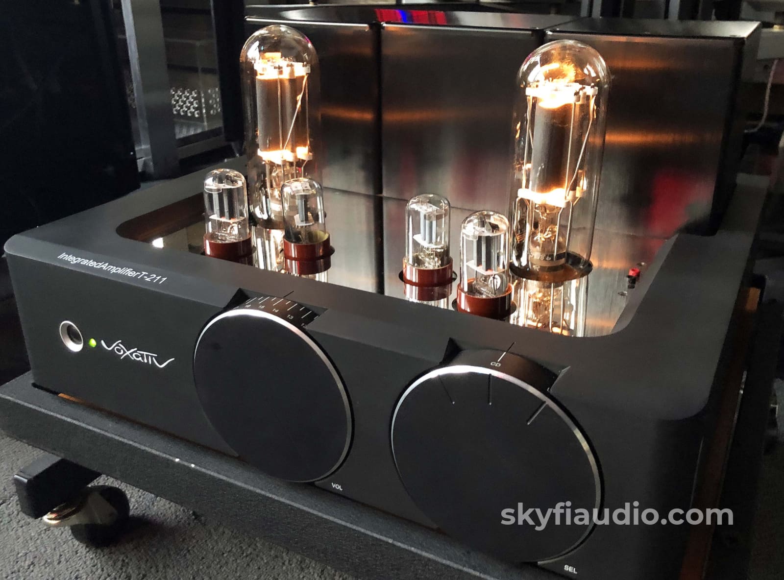 Voxativ T-211 Integrated With Rca Vintage Tubes Amplifier