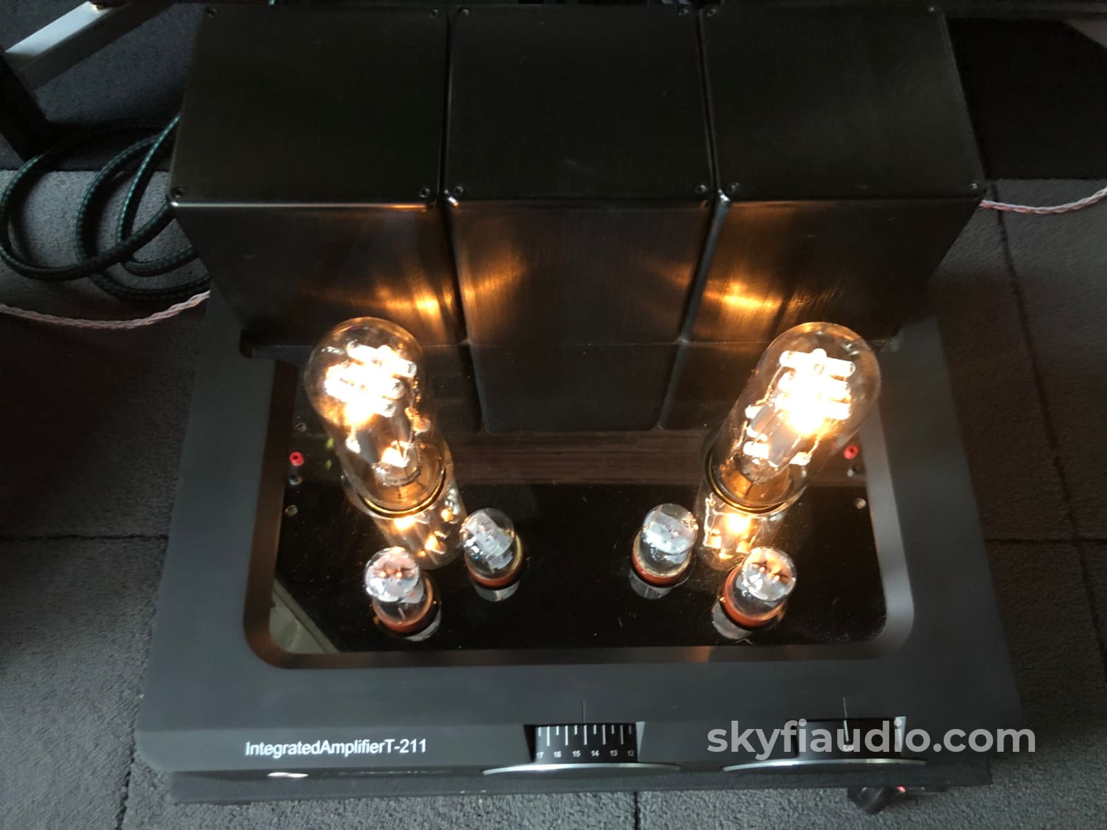 Voxativ T-211 Integrated With Rca Vintage Tubes Amplifier